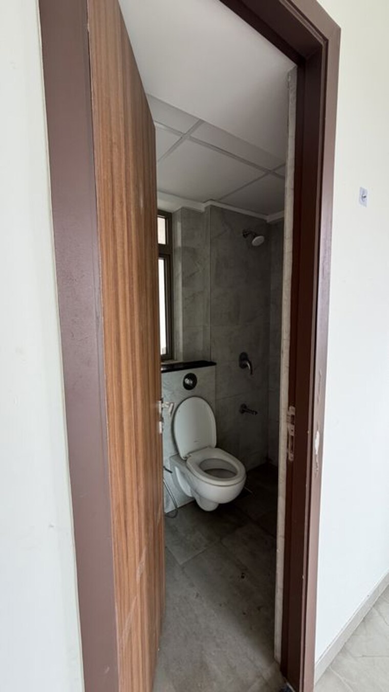 Bathroom, sheth-irene 1 Bedroom 440 Sq.Ft. Apartment In Malad West Mumbai 10472027