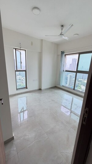 1 BHK Apartment For Sale in Sheth Irene, Malad West