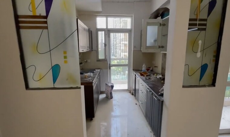 Kitchen, prateek-wisteria 3 Bedroom 1385 Sq.Ft. Apartment In Sector 77 Noida 10472043