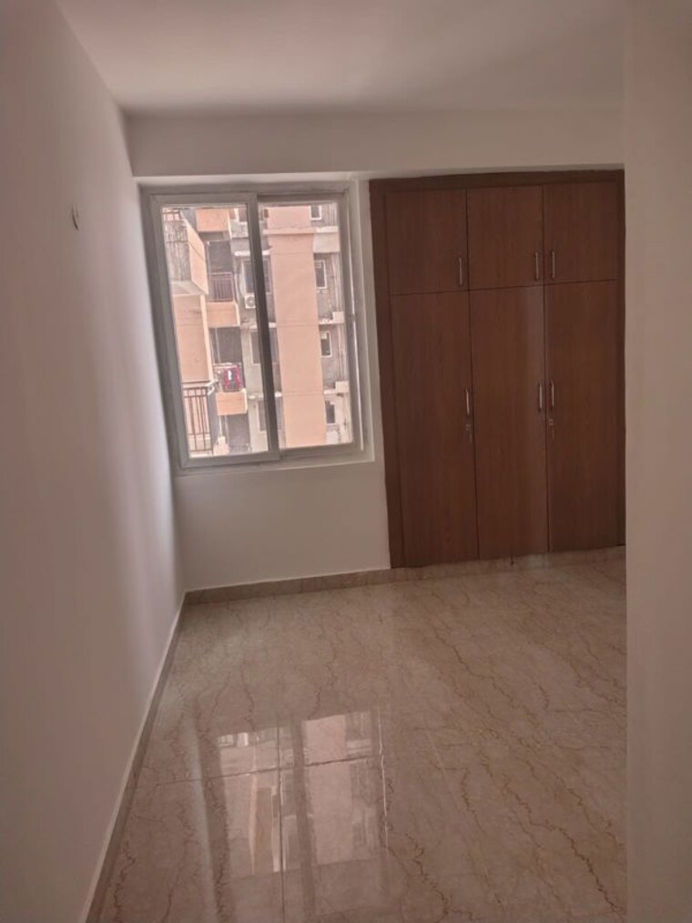 Room, supertech-the-romano 2 Bedroom 1100 Sq.Ft. Apartment In Sector 118 Noida 10472083
