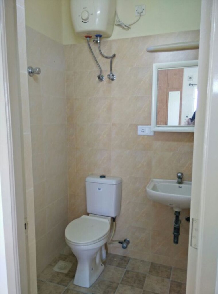 Bathroom, doshi-etopia-ii 2 Bedroom 1165 Sq.Ft. Apartment In Telephone Nagar Chennai 10472057