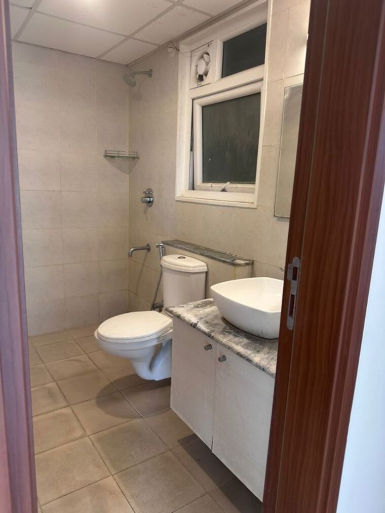 Bathroom, bhartiya-nikoo-homes-phase-2 2 Bedroom 1079 Sq.Ft. Apartment In Thanisandra Main Road Bangalore 10471992