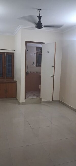 3 BHK Apartment For Rent in Vasant Kunj