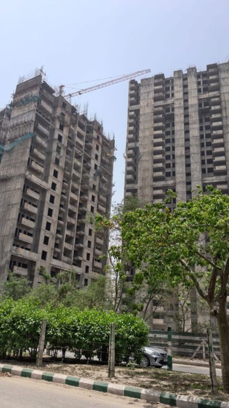 Exterior View, jaypee-krescent-homes-phase-ii 3.5 Bedroom 2130 Sq.Ft. Apartment In Sector 129 Noida 10472086