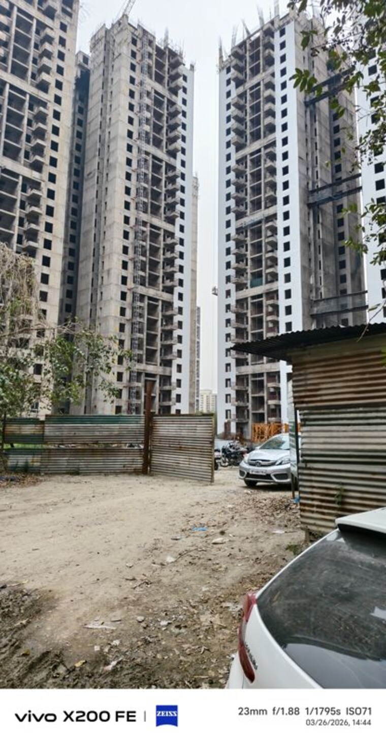 Exterior View, jaypee-krescent-homes-phase-ii 3.5 Bedroom 2130 Sq.Ft. Apartment In Sector 129 Noida 10472086