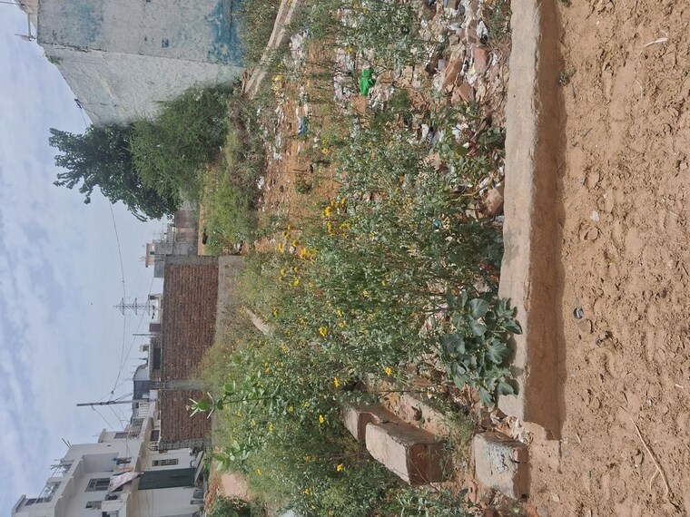 Garden, maruti kunj  200 Sq.Yd. Plot In Maruti Kunj Gurgaon 10472138