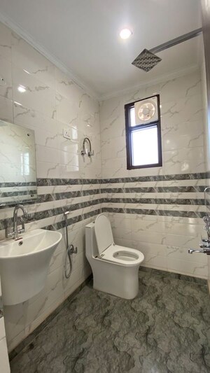 Bathroom in 2 BHK Builder Floor at Neb Sarai – for Rent