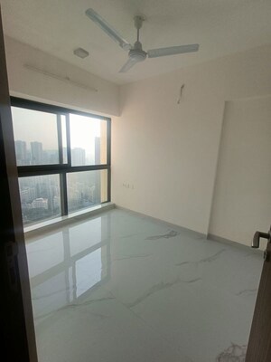 Bedroom in 2 BHK Apartment at Level The Residences, Andheri West – for Rent