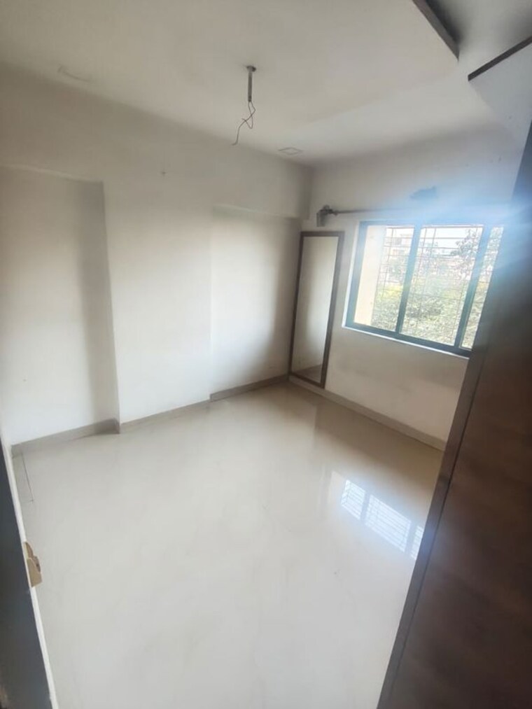 Bedroom, himgiri-lokupvan-phase-ii-chs-ltd 2 Bedroom 700 Sq.Ft. Apartment In Vasant Vihar Thane 10472185