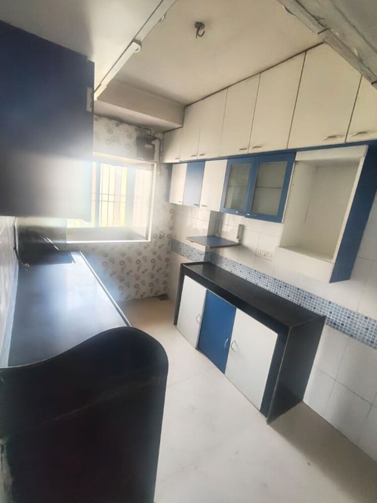 Kitchen, himgiri-lokupvan-phase-ii-chs-ltd 2 Bedroom 700 Sq.Ft. Apartment In Vasant Vihar Thane 10472185