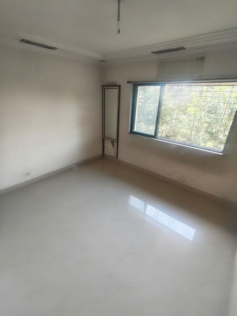 Bedroom, himgiri-lokupvan-phase-ii-chs-ltd 2 Bedroom 700 Sq.Ft. Apartment In Vasant Vihar Thane 10472185