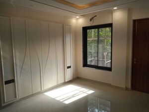 Bedroom in 4 BHK Builder Floor at Sector 85 – for Sale