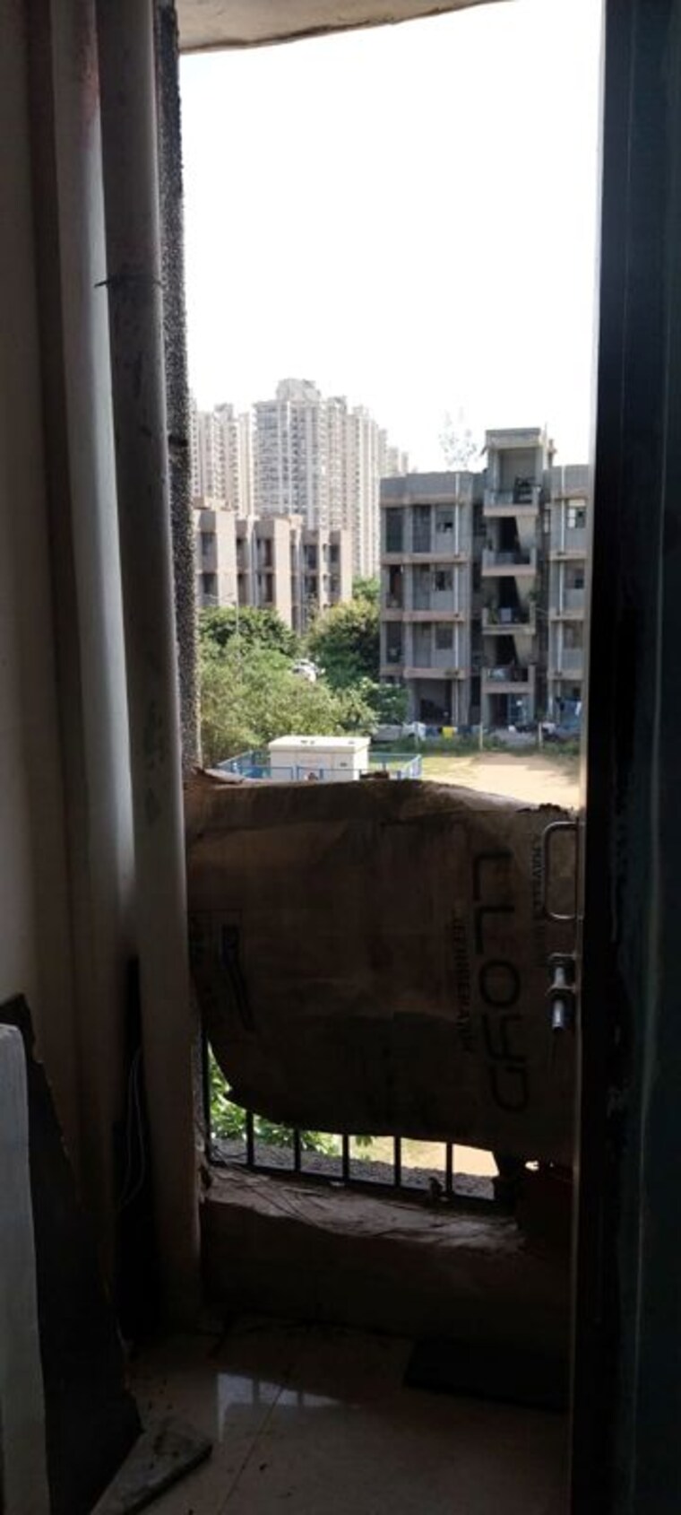 Balcony, sector 10 greater noida 1 Bedroom 30 Sq.Mt. Apartment In Sector 10 Greater Noida Greater Noida 10472220