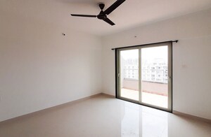 Room in 2 BHK Apartment at SSD Sai Pearl, Pimple Saudagar – for Rent