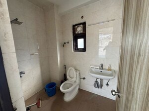 Bathroom in 1 RK Builder Floor at Jawahar Nagar – for Rent