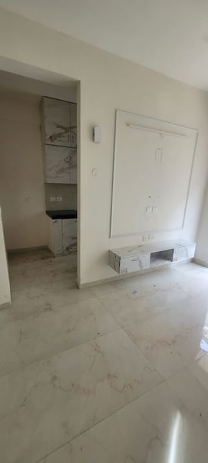Bathroom in 2.5 BHK Builder Floor at Smart World Gems, Sector 89 – for Rent
