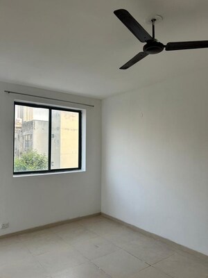 Room in 3 BHK Builder Floor at Vatika India Next Primrose Floors, Sector 82 – for Rent