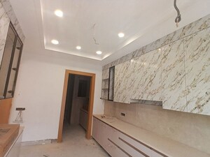 Room in 3 BHK Builder Floor at Indira Colony 2 – for Rent