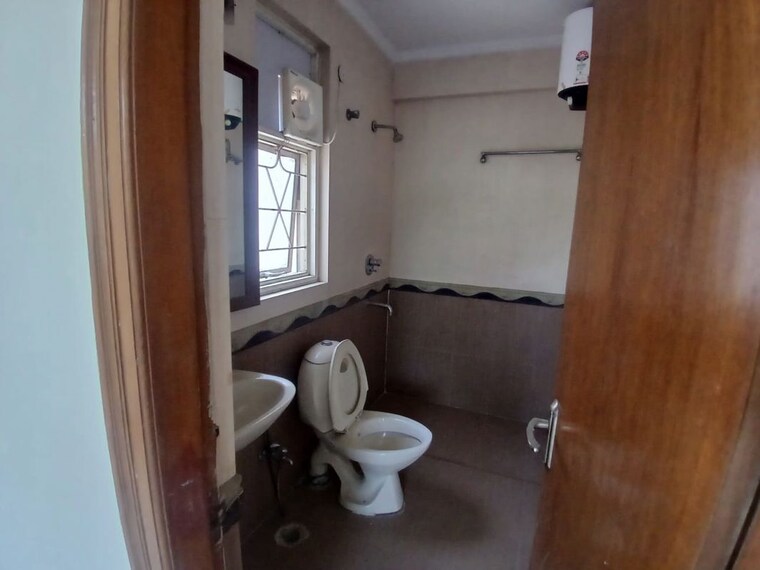 Bathroom, arcade-48 3 Bedroom 1700 Sq.Ft. Apartment In Sector 48 Gurgaon 10472287