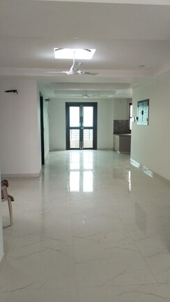3 BHK Builder Floor For Rent in Sector 55