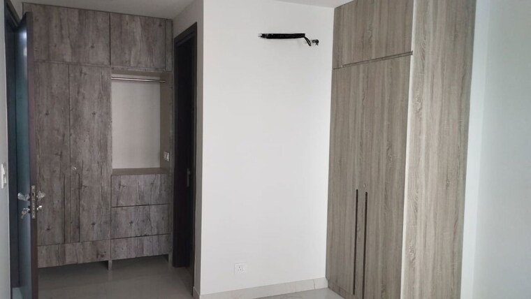 Room, sector 55 3 Bedroom 1650 Sq.Ft. Builder Floor In Sector 55 Gurgaon 10472332