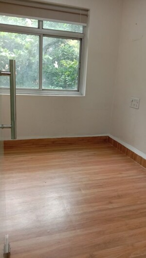   Office Space at Shri Senapati Bapat CHS, Senapati Bapat Road – for Rent