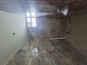 Bathroom in 1 RK Builder Floor at Hsr Layout Sector 3 – for Rent