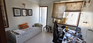 2 BHK Apartment For Rent in Adani Ten BKC, Bandra East