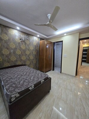 Bedroom in 3 BHK Builder Floor at Sector 56 – for Rent