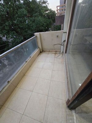 Balcony in 3 BHK Builder Floor at Sector 56 – for Rent
