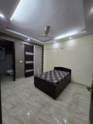 Living Room in 3 BHK Builder Floor at Sector 56 – for Rent