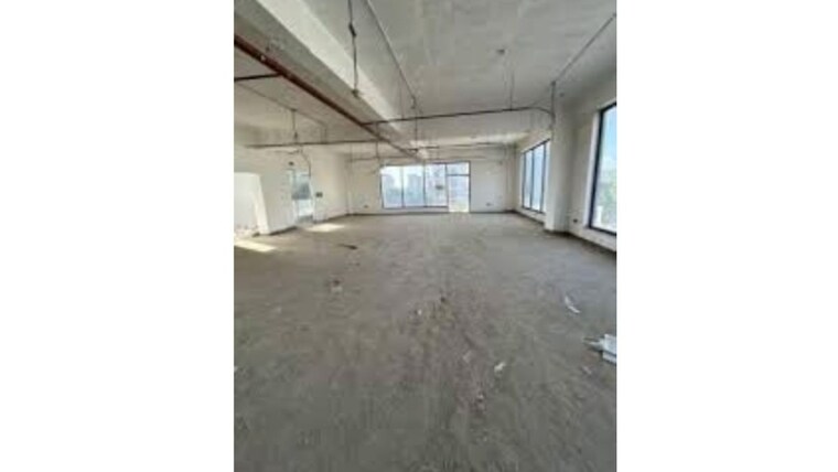 Room, sector 12 Commercial Office Space 3600 Sq.Ft. In Sector 12 Noida 10472385