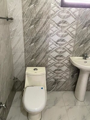 Bathroom in 1 RK Builder Floor at Miller Ganj – for Rent