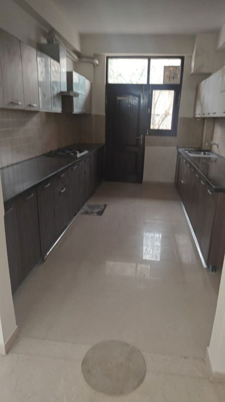 Kitchen, omaxe-ambrosia 3 Bedroom 1516 Sq.Ft. Builder Floor In North Mullanpur Chandigarh 10472391