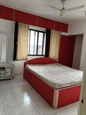 Bedroom in 2 BHK Apartment at Kalyani Nagar – for Rent