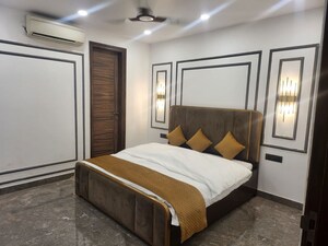 Bedroom in 3 BHK Builder Floor at Sector 57 – for Rent