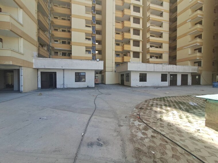 Exterior View, hrh-city-vasant-valley 3 Bedroom 750 Sq.Ft. Apartment In Sector 56a Faridabad 10472407