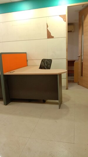  Office Space For Rent in Kamgar Putala Vasahat