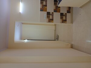 Room in 1 BHK Builder Floor at Patel Nagar – for Sale