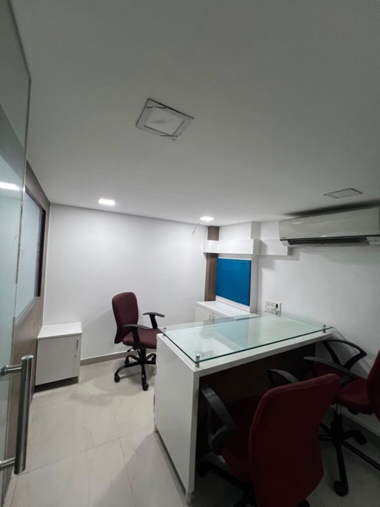 Team Area, sandesh nagar Commercial Office Space 1000 Sq.Ft. In Sandesh Nagar Mumbai 10472494