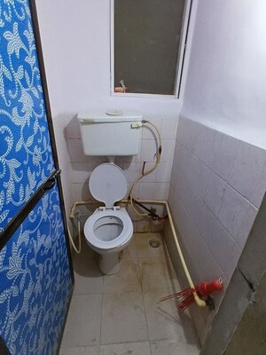 Bathroom in 1 BHK Apartment at Alica Nagar CHS, Kandivali East – for Rent
