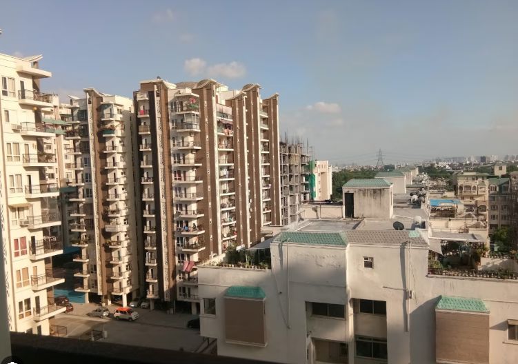 3 BHK 1350 Sq.Ft. Apartment in SVP Gulmohur Residency