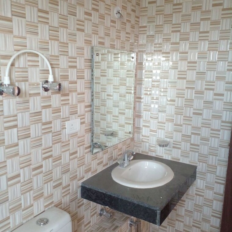 Bathroom, awho-8b 2 Bedroom 1250 Sq.Ft. Apartment In Vrindavan Yojna Lucknow 10472474