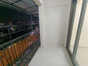 Balcony in 3 BHK Apartment at Chembur – for Rent