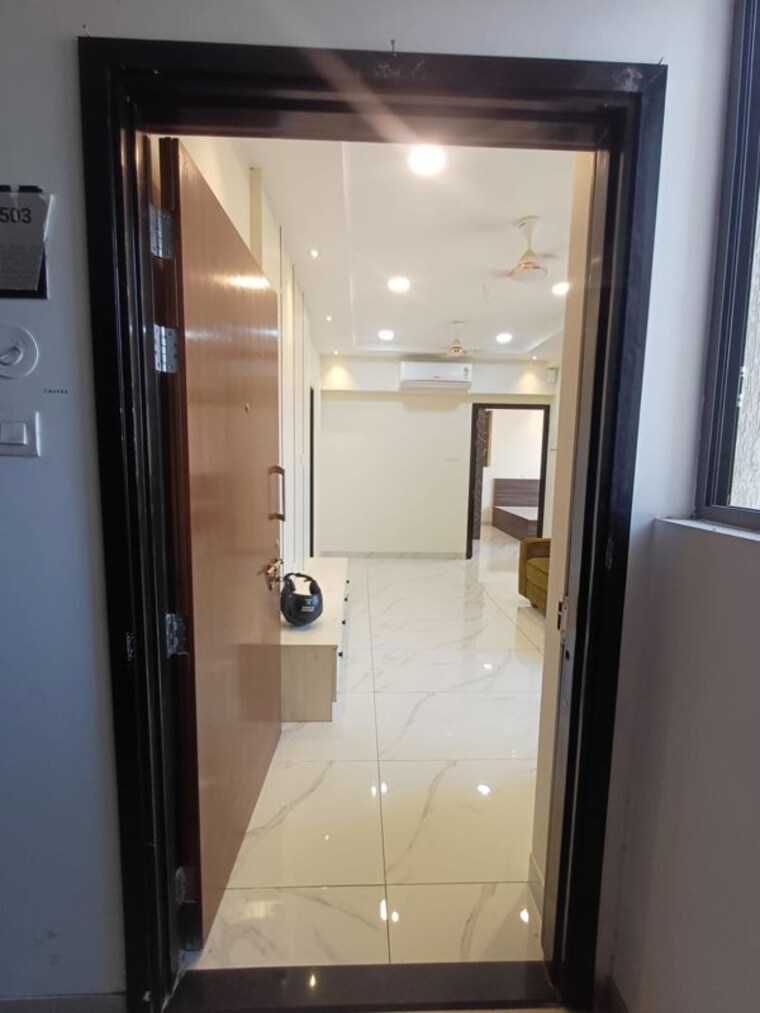 Room, colorplus-raymond-realty-phase-i 1 Bedroom 425 Sq.Ft. Apartment In Pokhran Road No Two Thane 10472571
