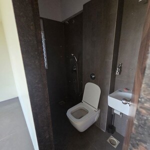 Bathroom in 2.5 BHK Apartment at Aayush Aura, Chembur – for Rent
