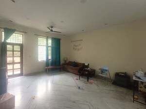 2 BHK Builder Floor For Rent in Ardee City, Sector 52