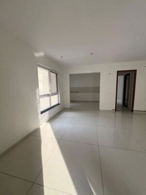 Room in 4 BHK Apartment at SNN Raj Serenity Phase II, Begur Road – for Sale