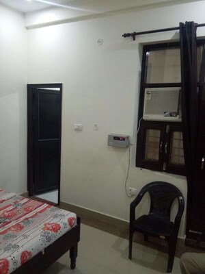 Bathroom in 1 RK Independent House at RWA Metro Apartments, Sector 71 – for Rent