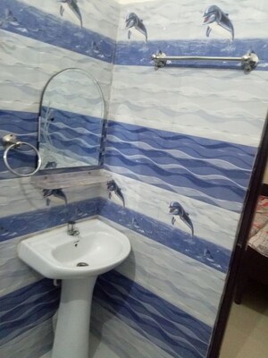 Bathroom in 1 RK Independent House at RWA Metro Apartments, Sector 71 – for Rent